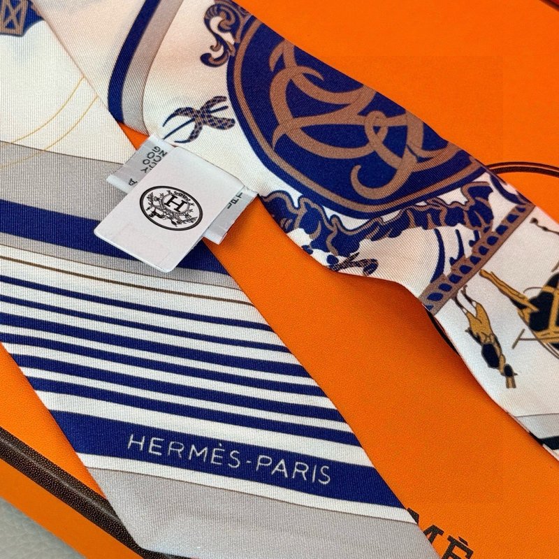 HERMES 장서장 Twilly 작은 스카프 001-267123