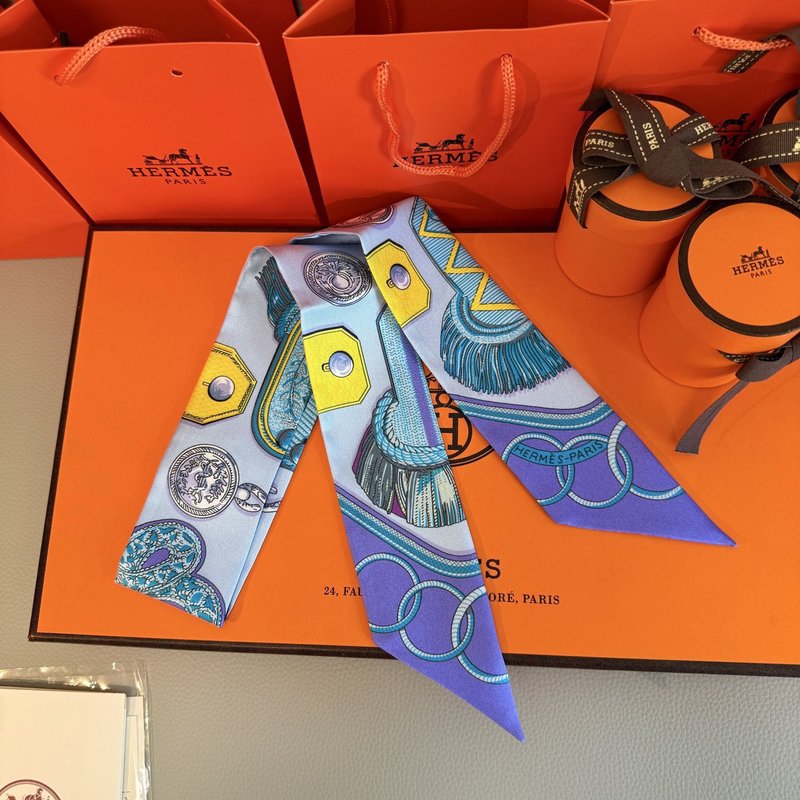 에르메스 에폴레트 트위리 스카프 (5x86cm) 001-267461