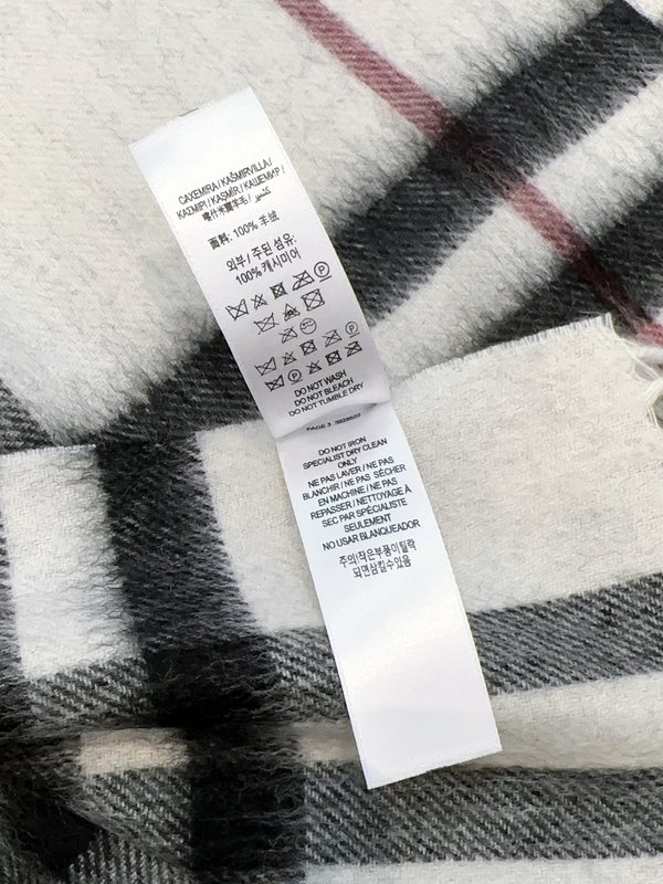 버버리 캐시미어 체크 스카프 001-267650