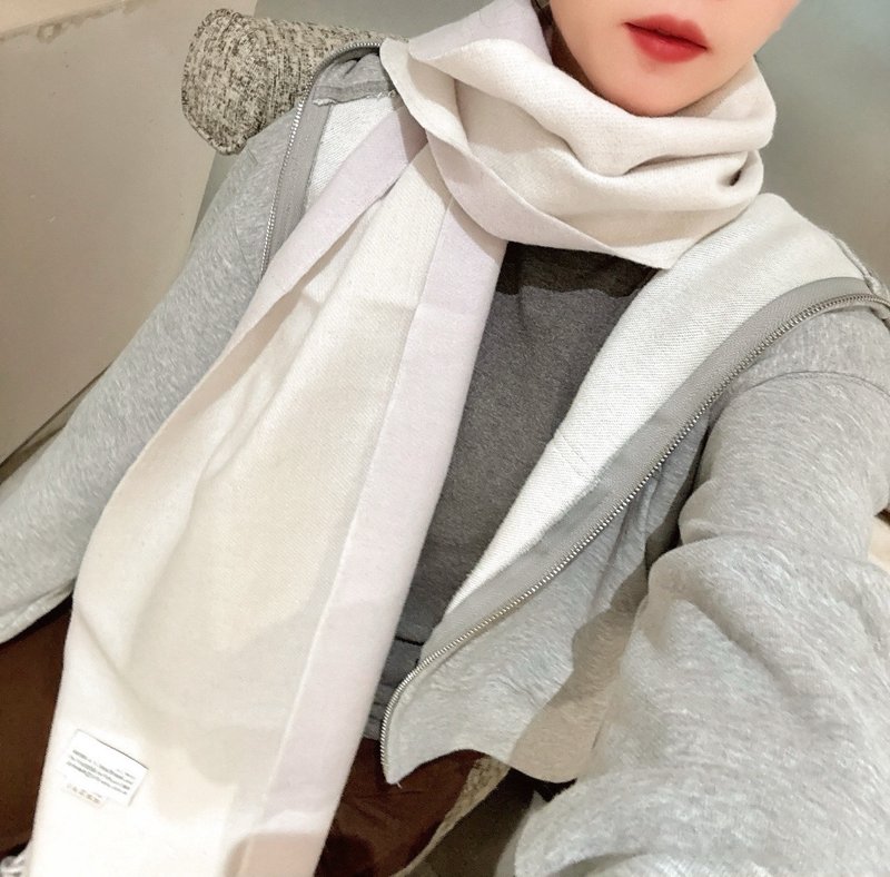 로에베 남녀 공용 목도리 001-267660