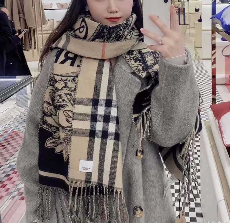 버버리 양면 머플러 부드럽고 우아한 001-267671