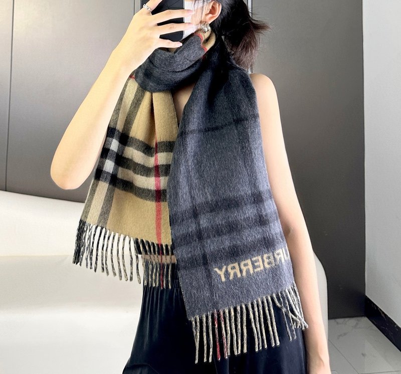 버버리 체크 멀티컬러 머플러 001-267698