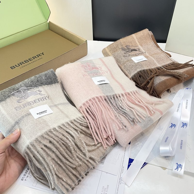 버버리 양면 양털 머플러 001-267715