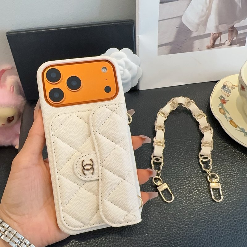 샤넬 더블C 체인 폰케이스 001-267859