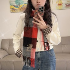 버버리 자수 머플러 001-267932
