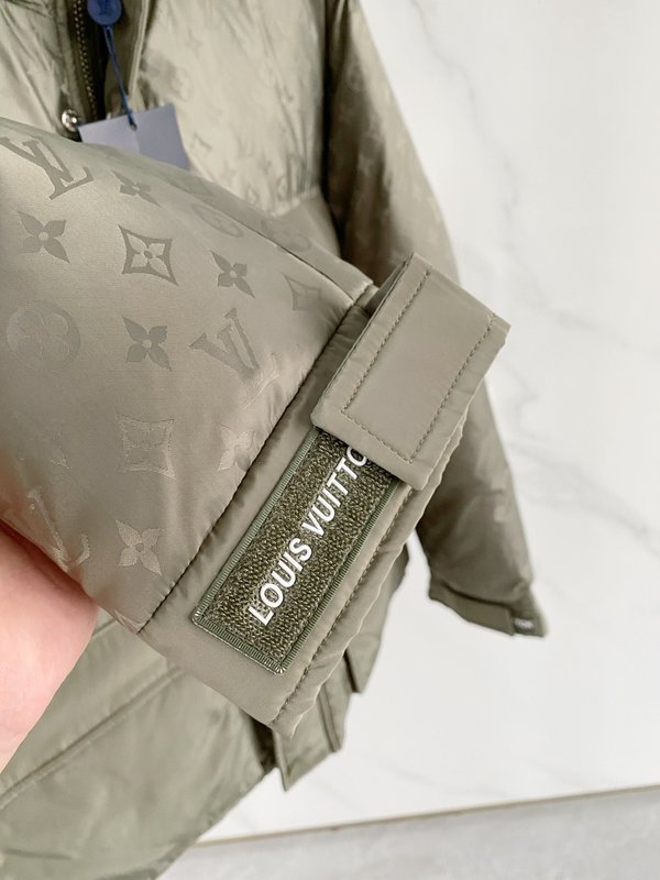 LV 패션 캐주얼 다운 후드 재킷 001-268063