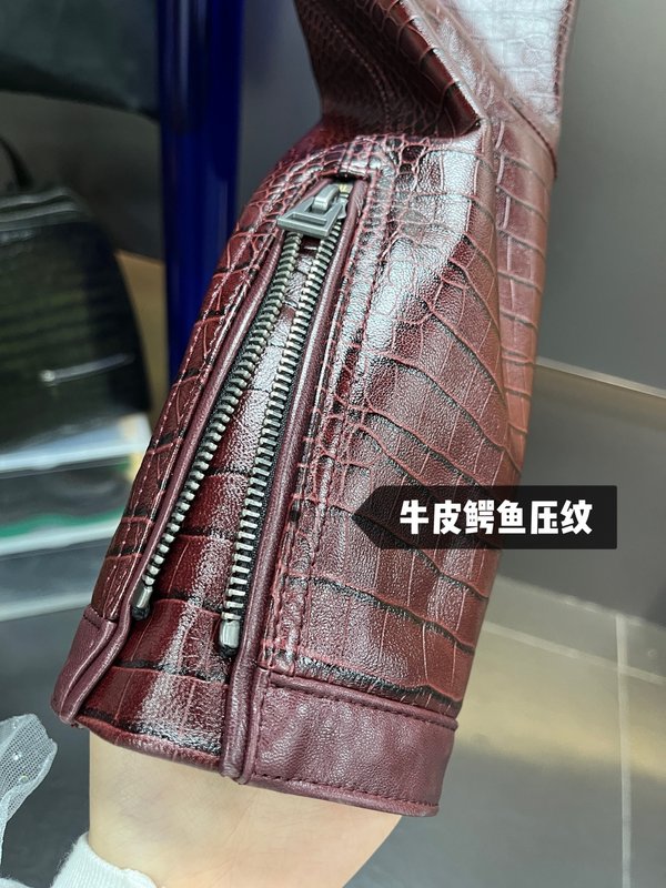톰포드 버건디 소가죽 악어무늬 자켓 001-268154