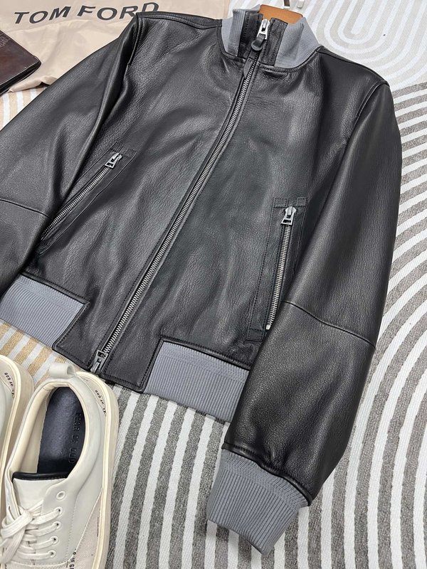 Tom Ford 톰포드 사슴무늬 염소가죽 자켓 001-268169