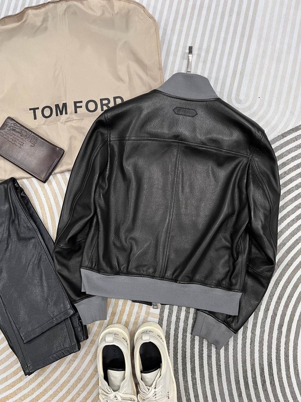 Tom Ford 톰포드 사슴무늬 염소가죽 자켓 001-268169