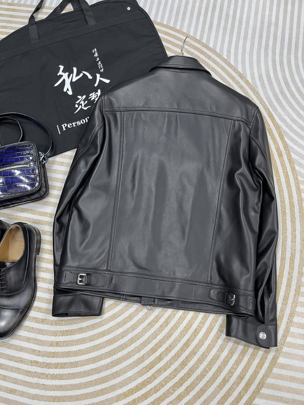TOM FORD 한정판 오토바이 가죽자켓 001-268190