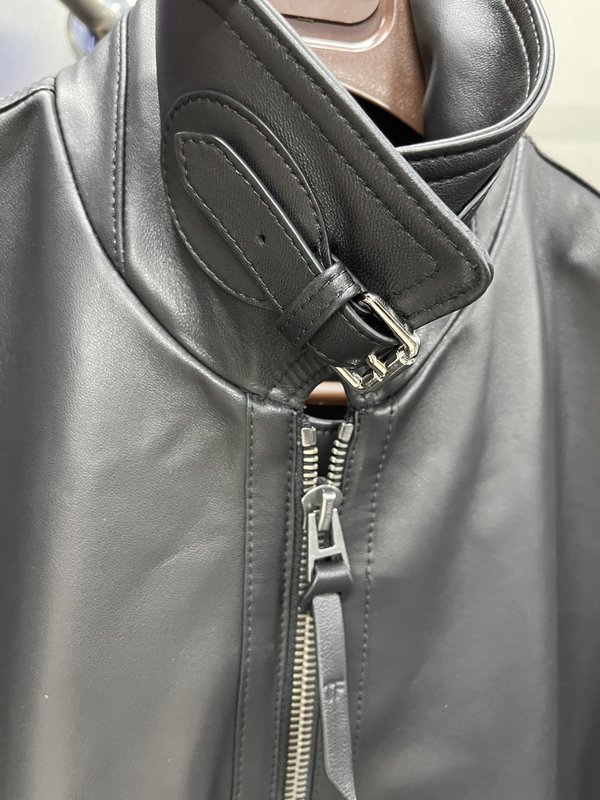 TOM FORD 블랙 바이커 양피 자켓 001-268191
