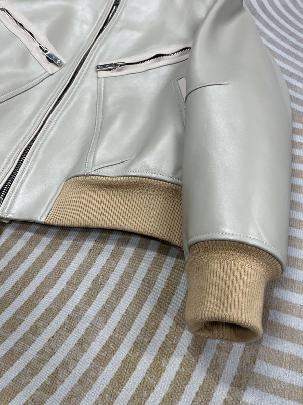 Tom Ford 심플 캐주얼 가죽 자켓 (화이트/아이보 001-268204