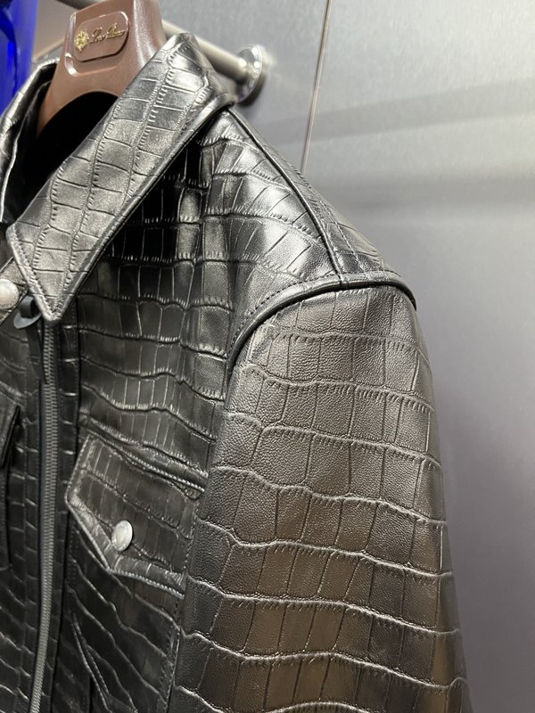 Tom Ford 악어 무늬 가죽 자켓 001-268229