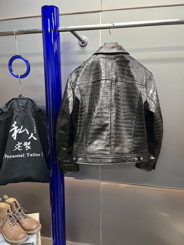 Tom Ford 악어 무늬 가죽 자켓 001-268229