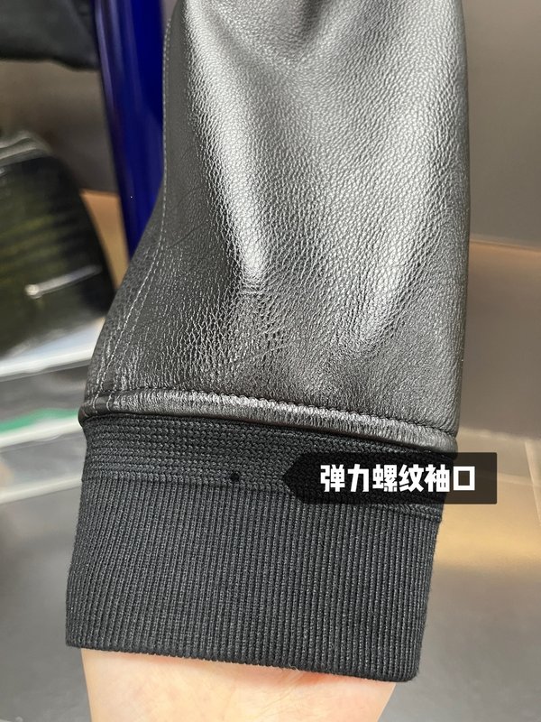 Tom Ford 스탠드칼라 가죽 자켓 001-268282