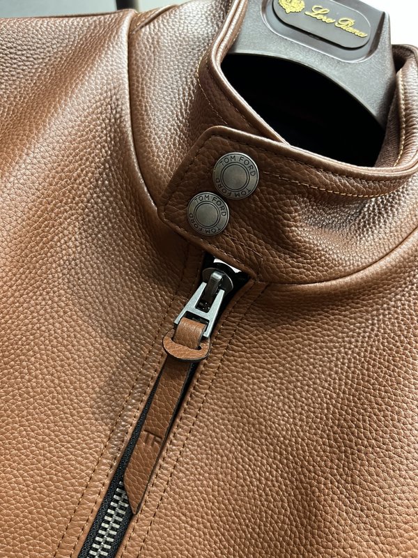 Tom Ford 파일럿 가죽자켓 001-268288