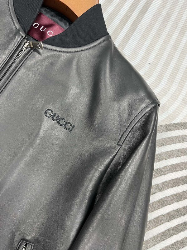 Gucci 정교한 자수 작은 로고 야구 점퍼 가죽 자켓 001-268374