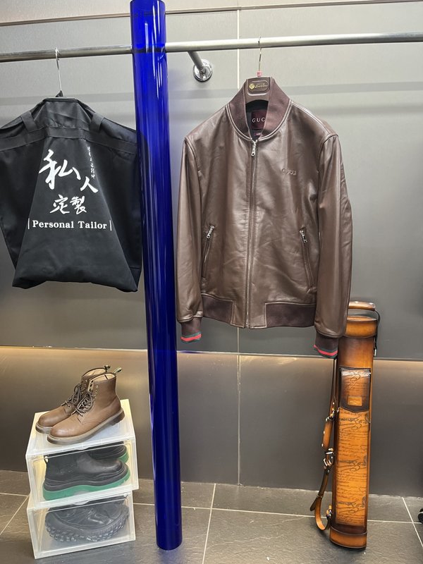 Gucci 정교한 자수 야구복 가죽자켓 001-268382