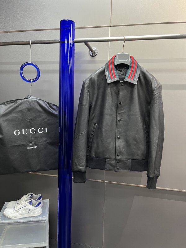 GUCCI 가을겨울 식물성 무두질 가죽 자켓 001-268384