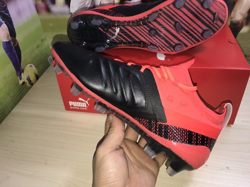 푸마 블랙 오렌지 축구화 001-268713