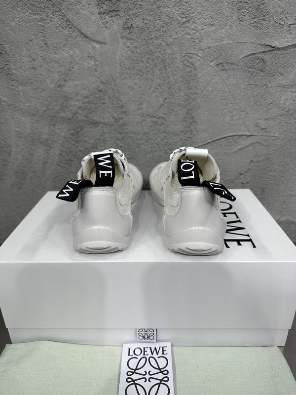 로에베 두꺼운 밑창 아감 캐주얼 슈즈 001-268928