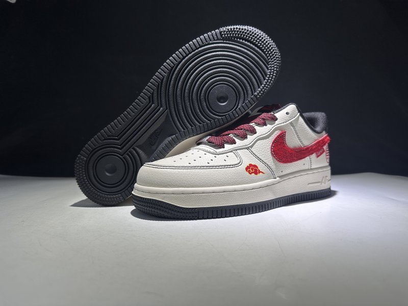 Nike Air Force 1 로우탑 스니커즈 뉴이어 001-269444