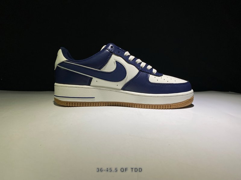Nike Air Force 1 로우 스니커즈 네이비/화 001-269522