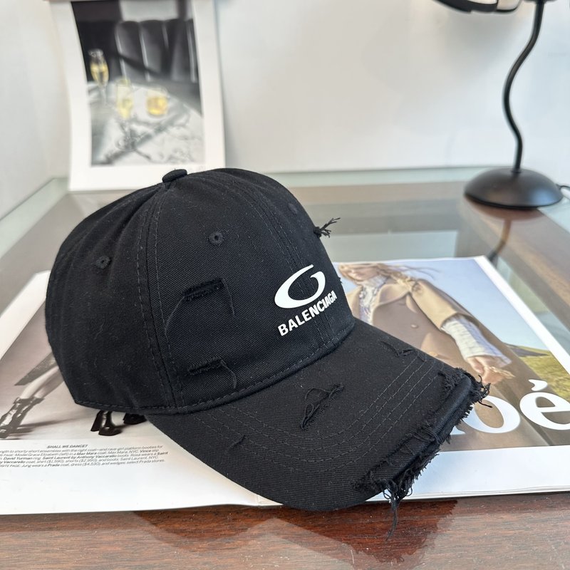 발렌시아가 레터링 야구모자 001-270577