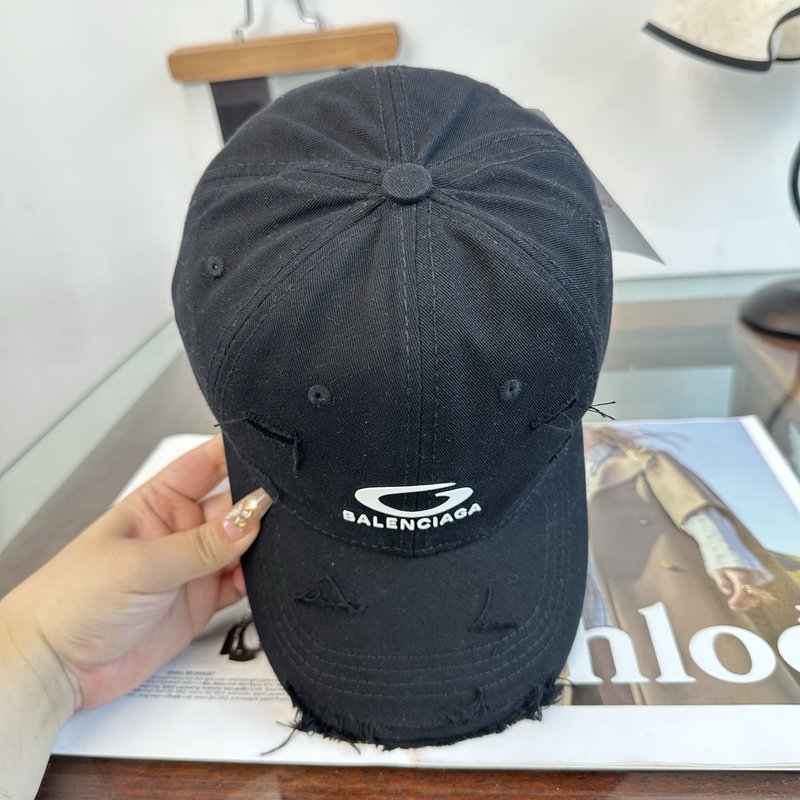 발렌시아가 레터링 야구모자 001-270577
