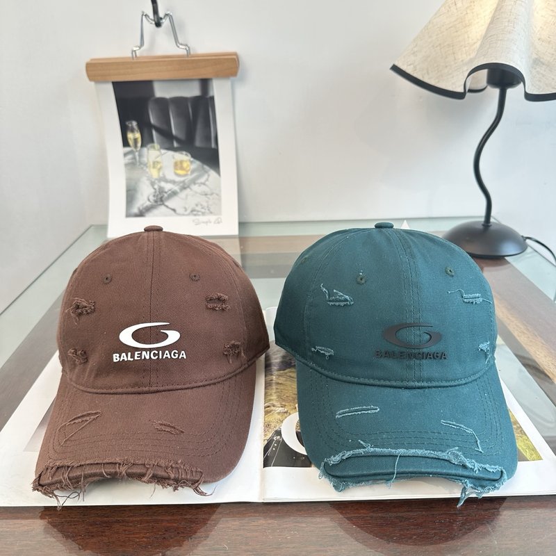 발렌시아가 레터링 야구모자 001-270579