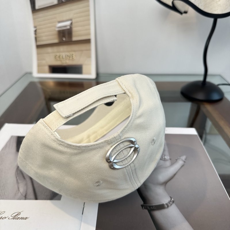 발렌시아가 레터 야구모자 001-270589