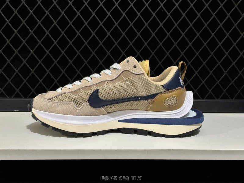 나이키 사카이 x 나이키 페가수스 베이퍼플라이 SP 001-270671