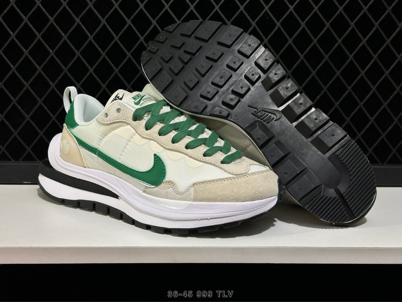 나이키 Sacai 콜라보 페가수스 베이퍼플라이 SP 001-270672