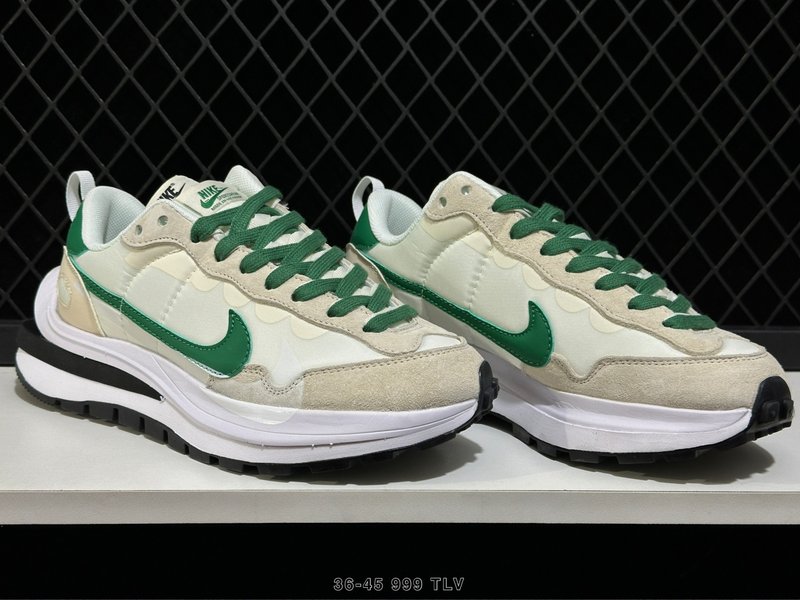 나이키 Sacai 콜라보 페가수스 베이퍼플라이 SP 001-270672