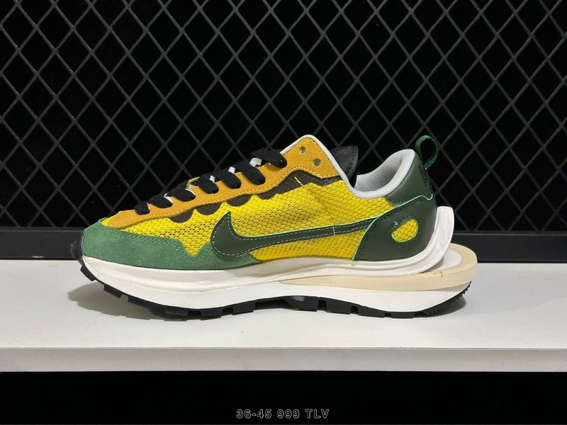 나이키 사카이 X 나이키 레거스 베이퍼리 SP 001-270675