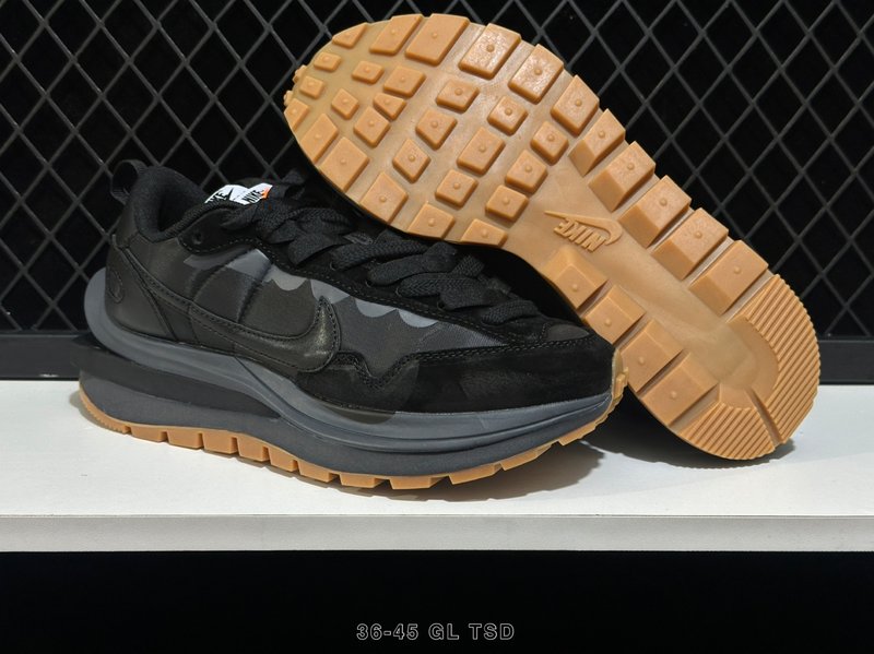 나이키 사카이 x 페가수스 베이퍼플라이 SP 001-270677