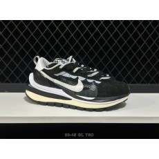 나이키 사카이 콜라보 러닝화 001-270678