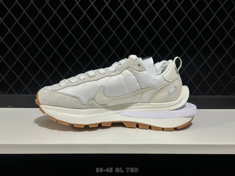 나이키 사카이 X 나이키 레가수스 베이퍼리 SP 001-270679