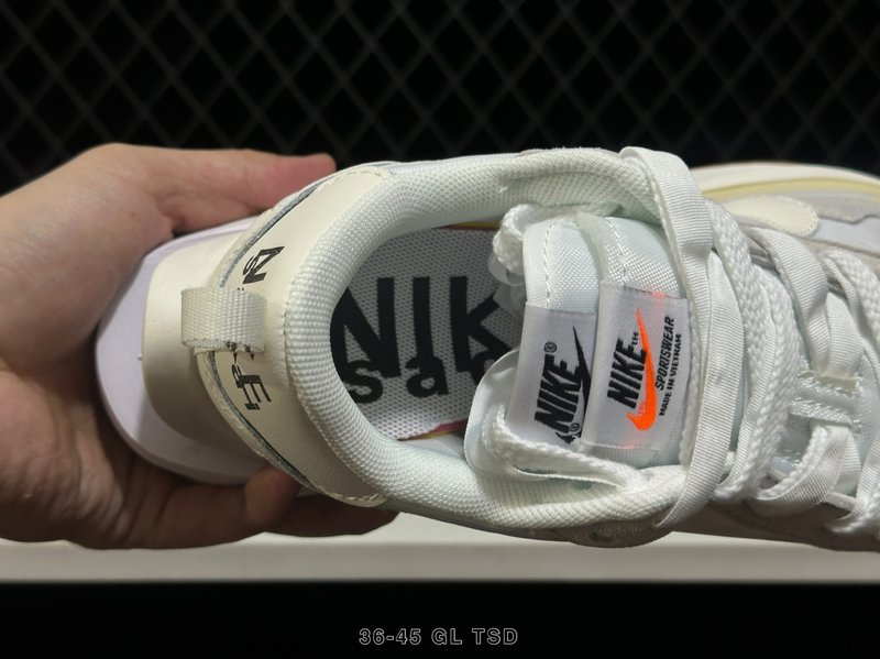 나이키 사카이 X 나이키 레가수스 베이퍼리 SP 001-270679