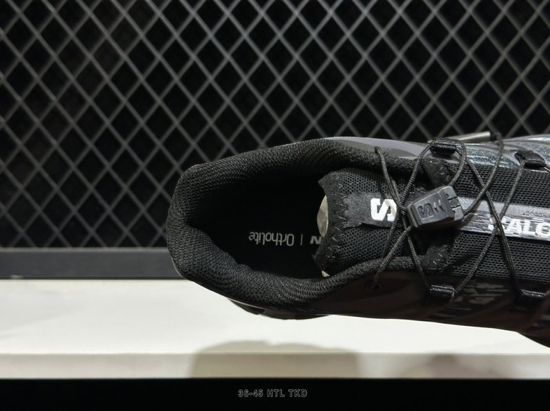 살로몬 Xt-6 GTX 쿠션 러닝화 001-270711