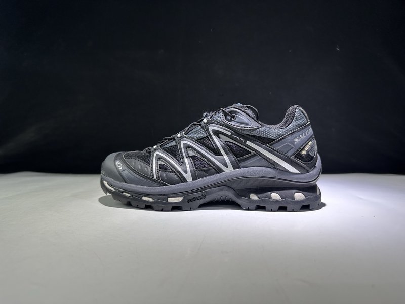 살로몬 XT-QUEST GTX 트레일 러닝화 001-270721