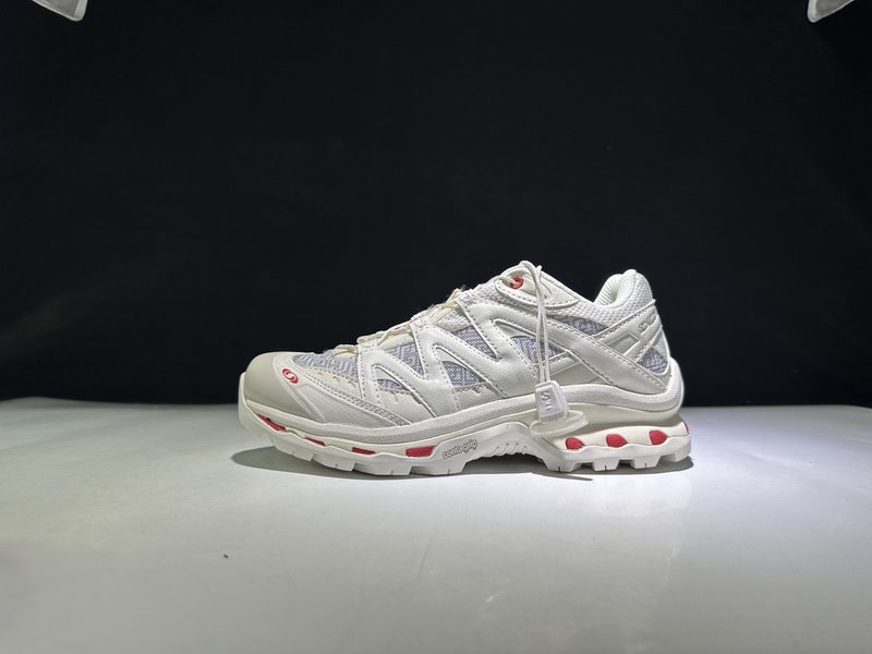 살로몬 XT-QUEST GTX 트레일 러닝화 001-270721