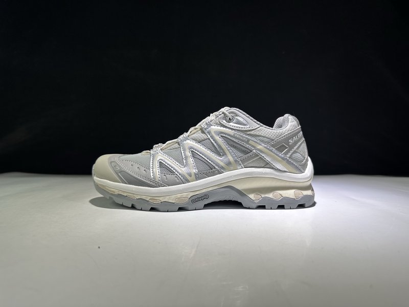 살로몬 XT-QUEST GTX 트레일 러닝화 001-270721