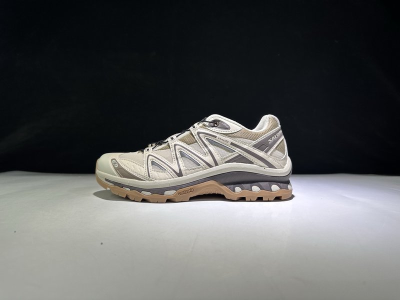 살로몬 XT-QUEST GTX 트레일 러닝화 001-270721