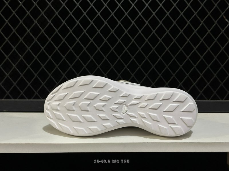 CDG x Salomon 콜라보 메리제인 두꺼운 밑창 001-270747