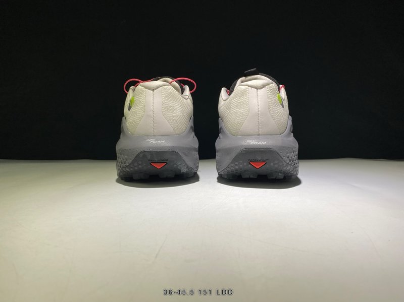 SALOMON 트레일 러닝화 001-270768