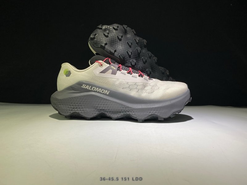 SALOMON 트레일 러닝화 001-270768