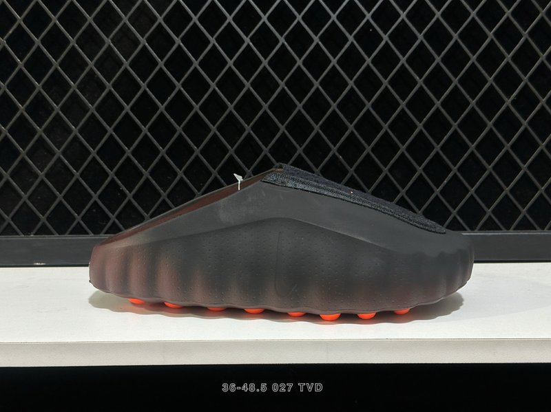 NIKE 프래그먼트 디자인 콜라보 Mind 001 마사 001-270799