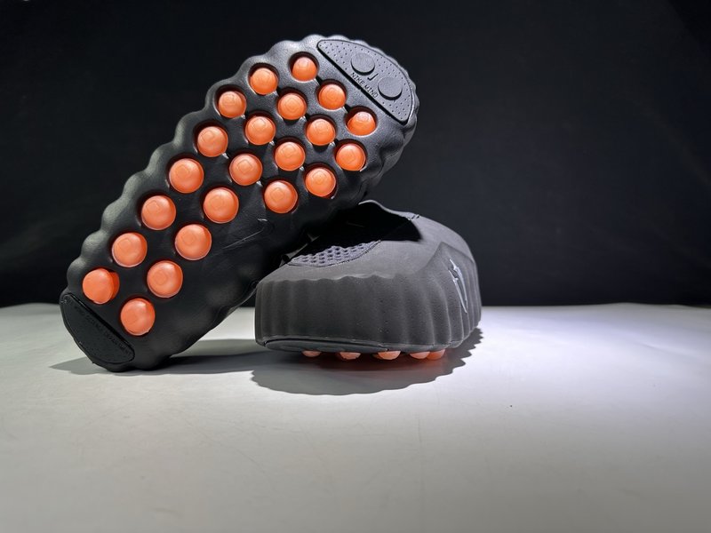Nocta x Nike 콜라보 마사지 슬리퍼 001-270802
