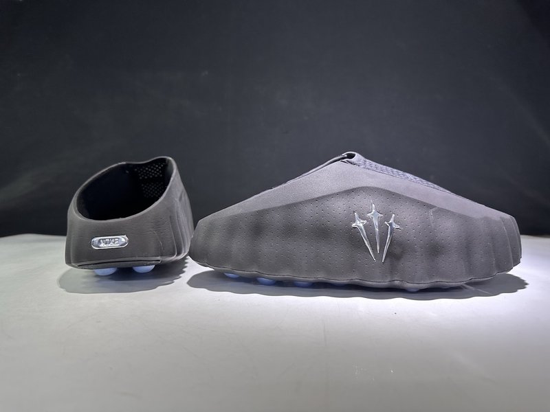 Nocta x Nike Mind 001 마사지 슬리퍼 001-270804